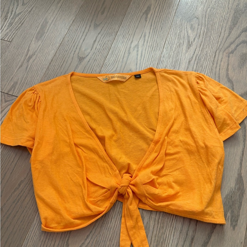 Twik Orange Short Sleeve Tie-Front Crop Top